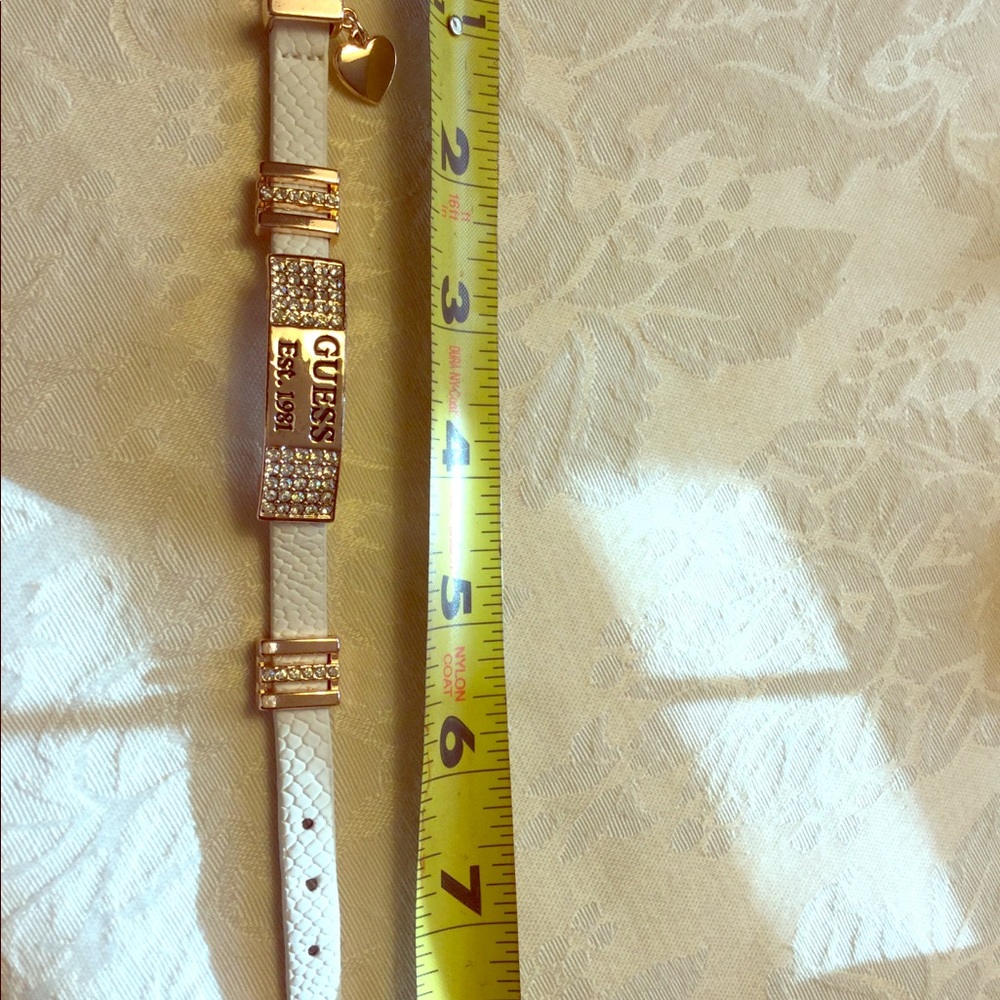 Ladies guess Bracelet
